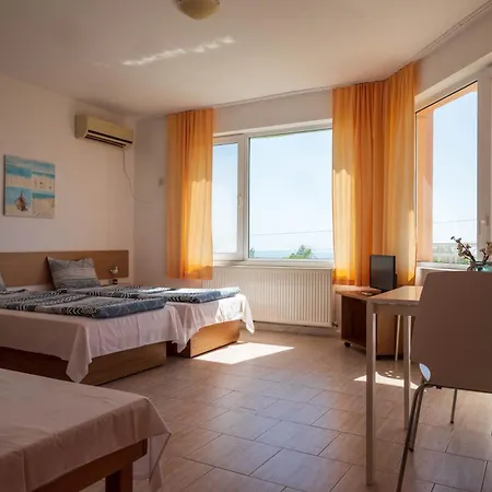 アパートホテル Family Perla ゴールデンサンド