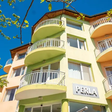 Family Perla ゴールデンサンド