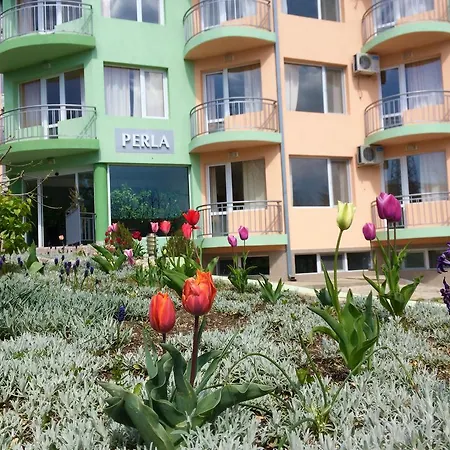 Family Perla شقة فندقية غولدن ساندز