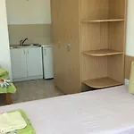 Family Perla 아파트호텔 2*